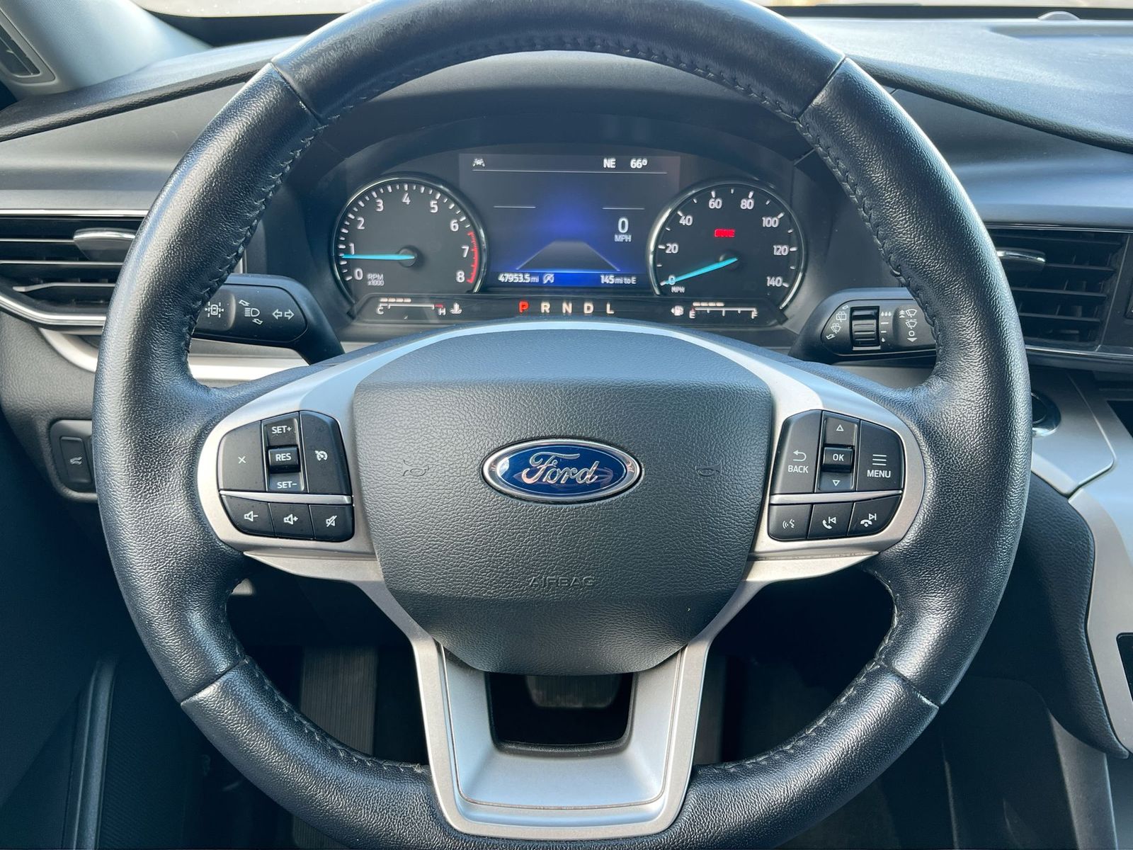 Thumbnail: 2022 Ford Explorer - 22