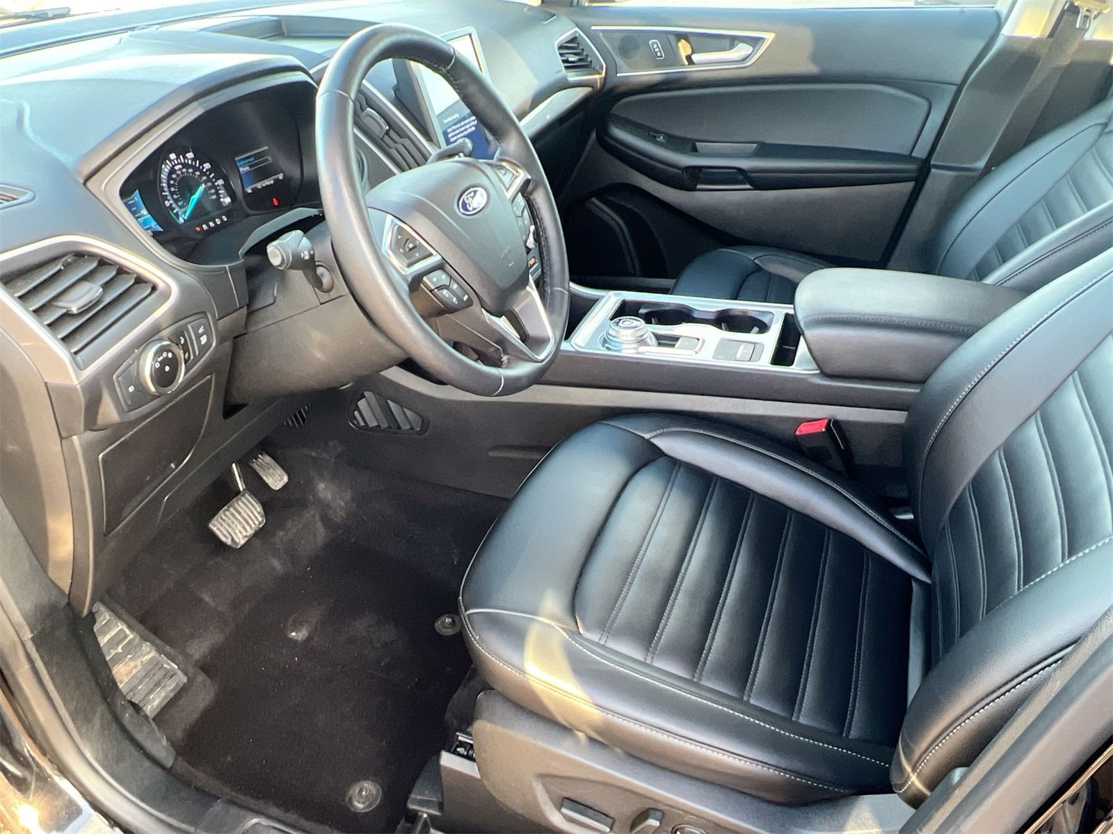 Thumbnail: 2023 Ford Edge - 10