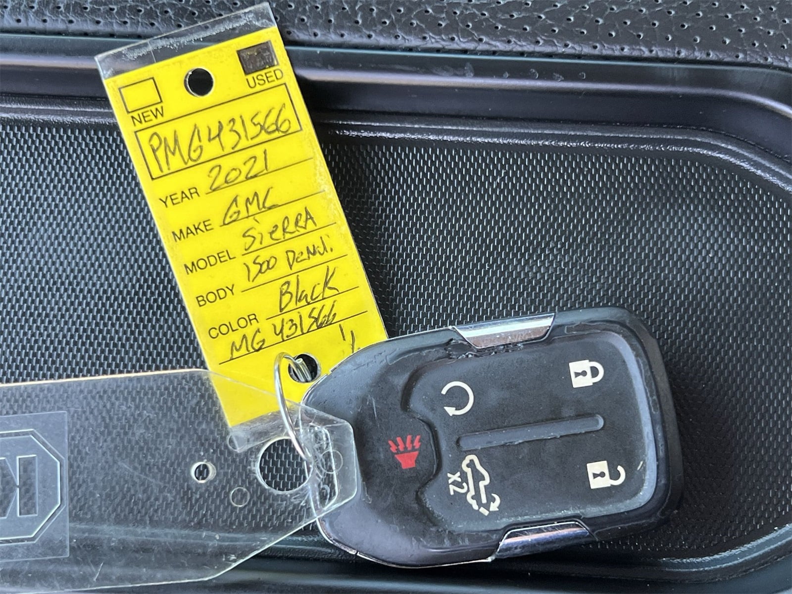 Thumbnail: 2021 GMC Sierra 1500 - 34