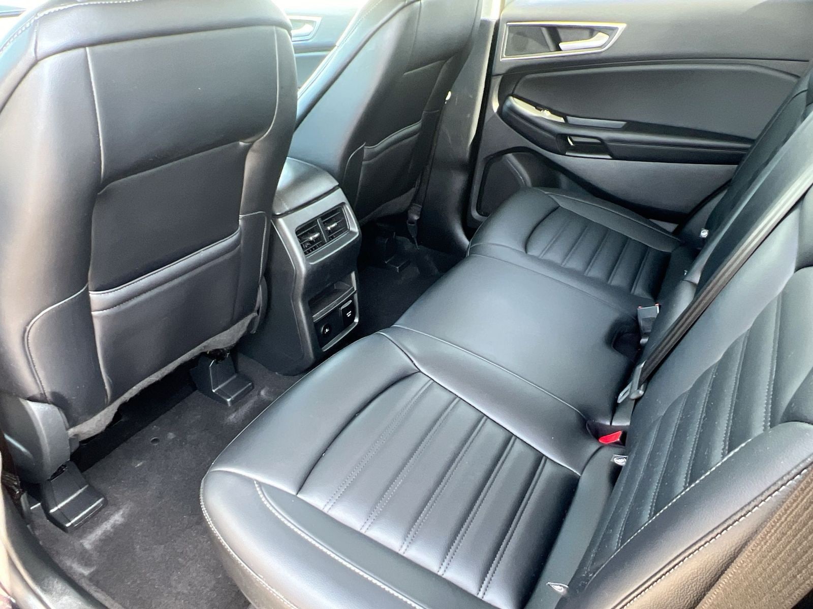 Thumbnail: 2024 Ford Edge - 18