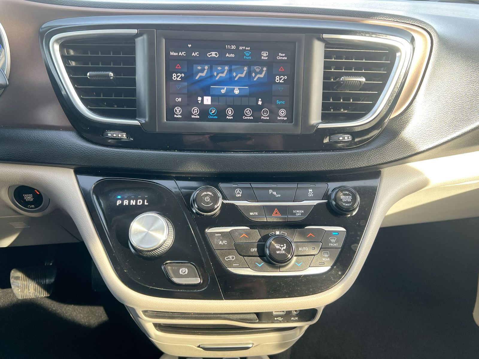 Thumbnail: 2019 Chrysler Pacifica - 28