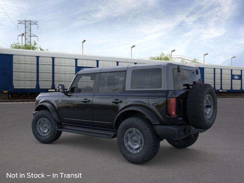 2025 Ford Bronco Outer Banks photo 4