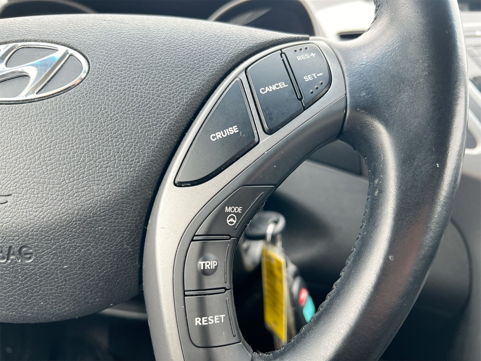 Thumbnail: 2014 Hyundai Elantra - 24