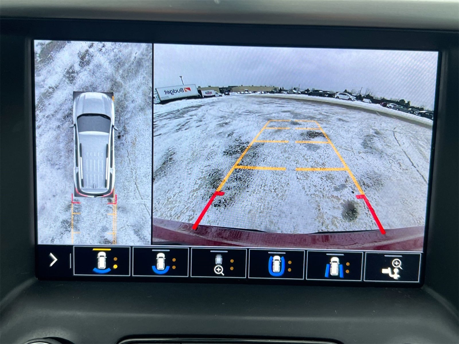 Thumbnail: 2020 GMC Acadia - 29