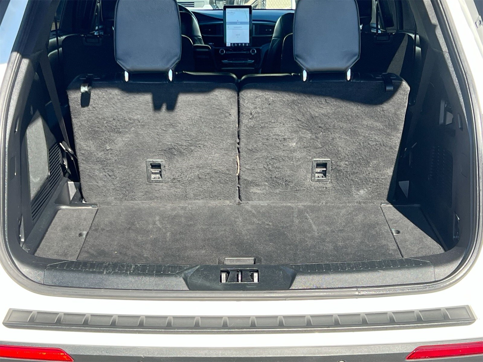 Thumbnail: 2023 Ford Explorer - 34