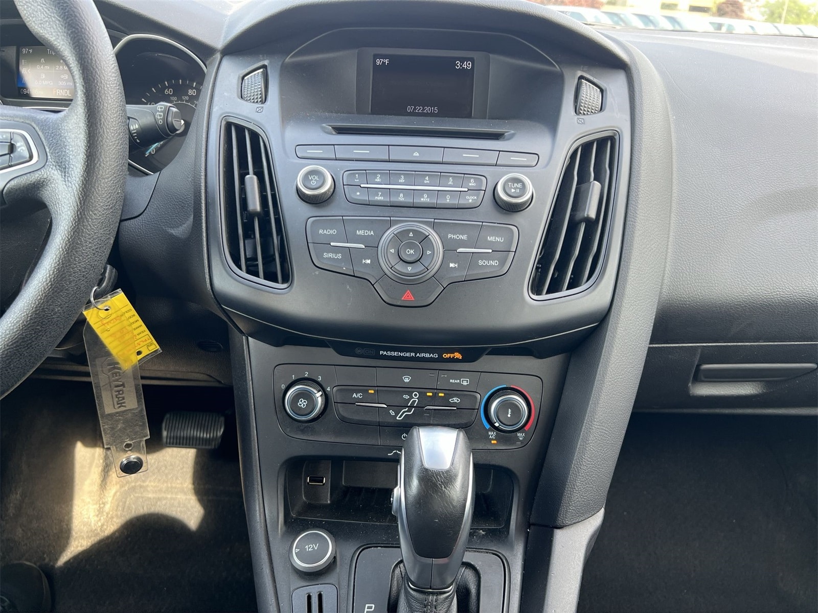 Thumbnail: 2015 Ford Focus - 27