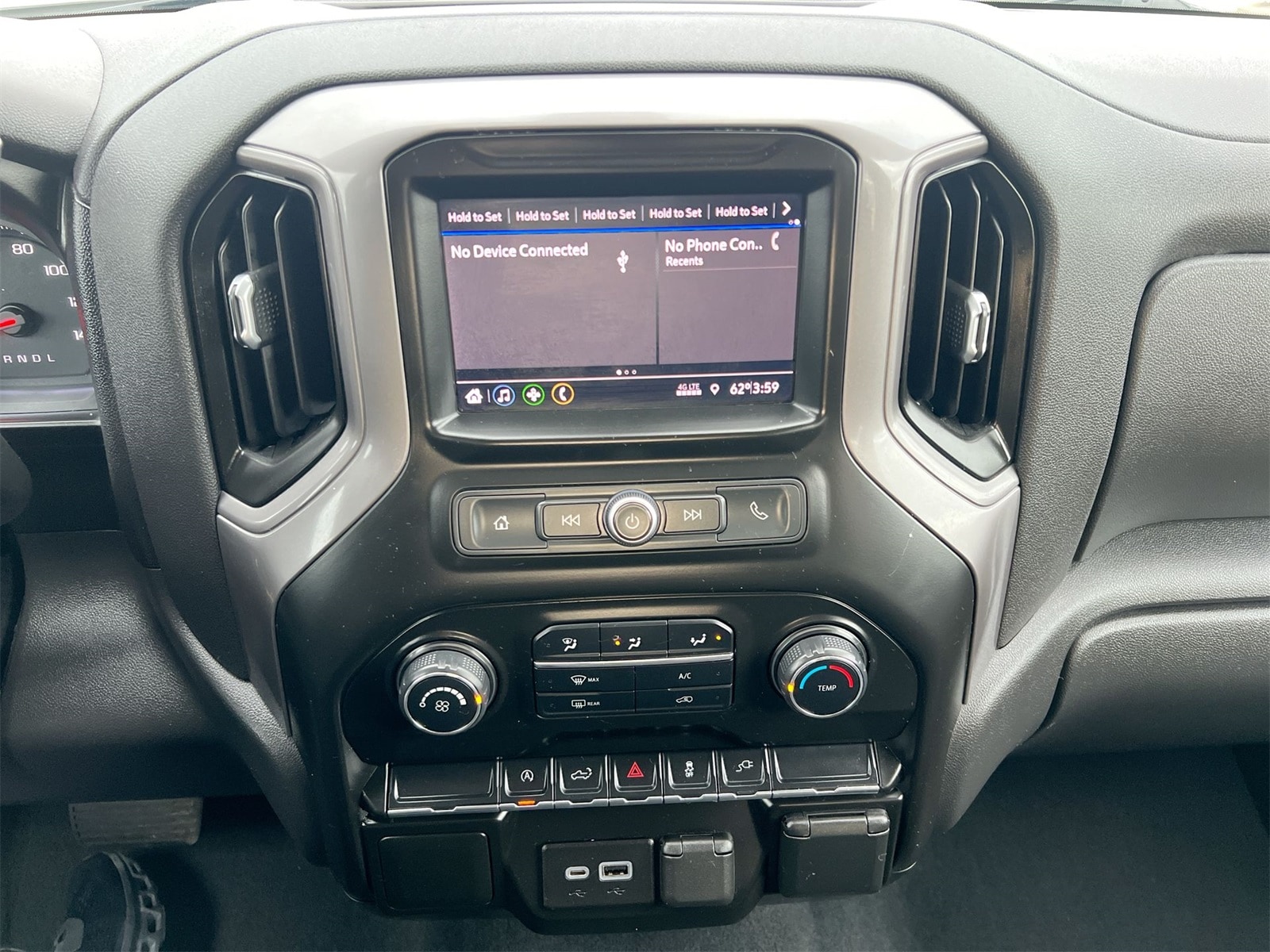 Thumbnail: 2021 Chevrolet Silverado 1500 - 26