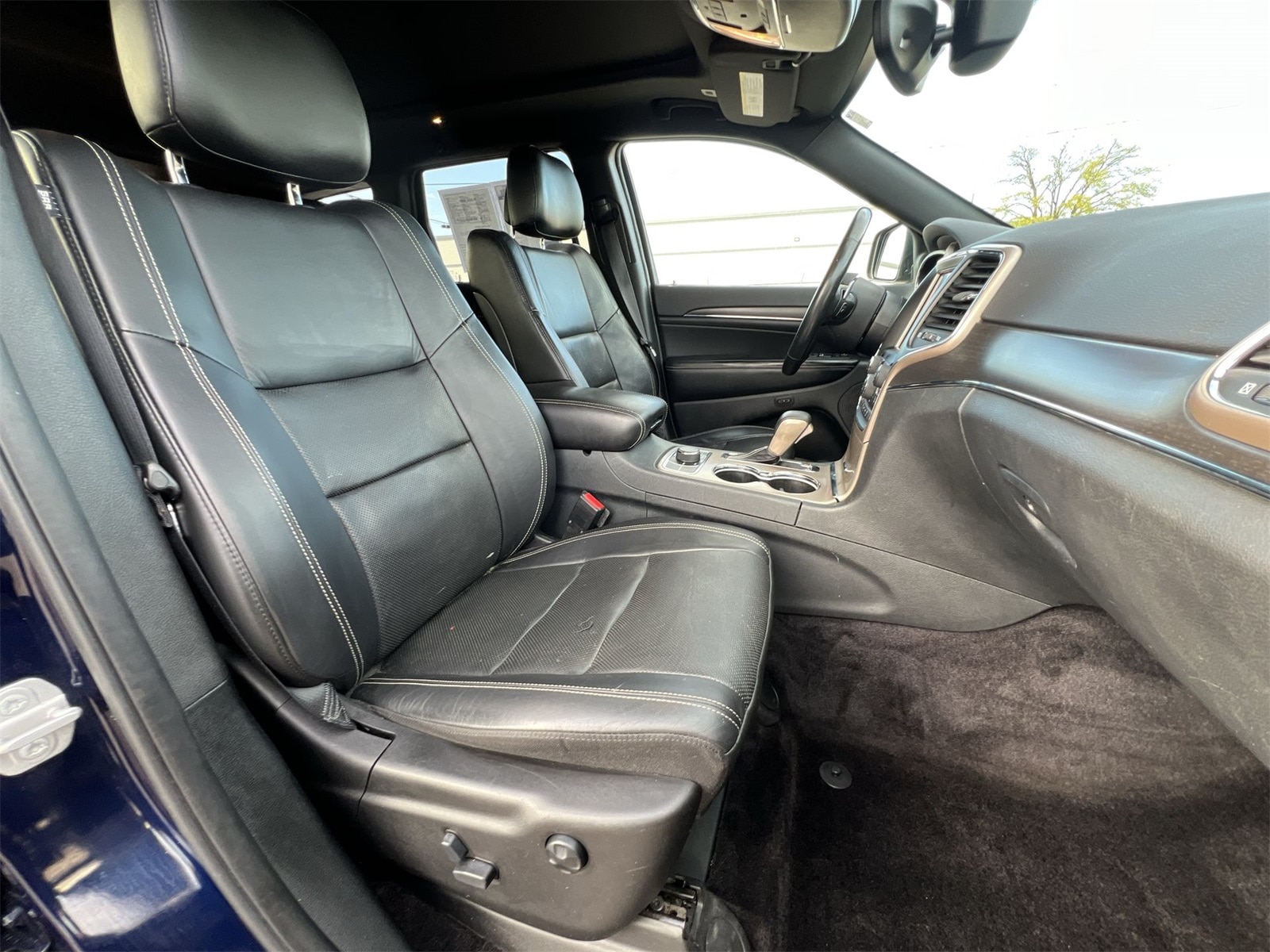 Thumbnail: 2017 Jeep Grand Cherokee - 22