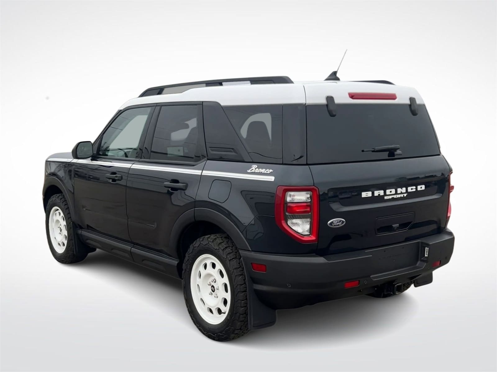 Thumbnail: 2023 Ford Bronco Sport - 7