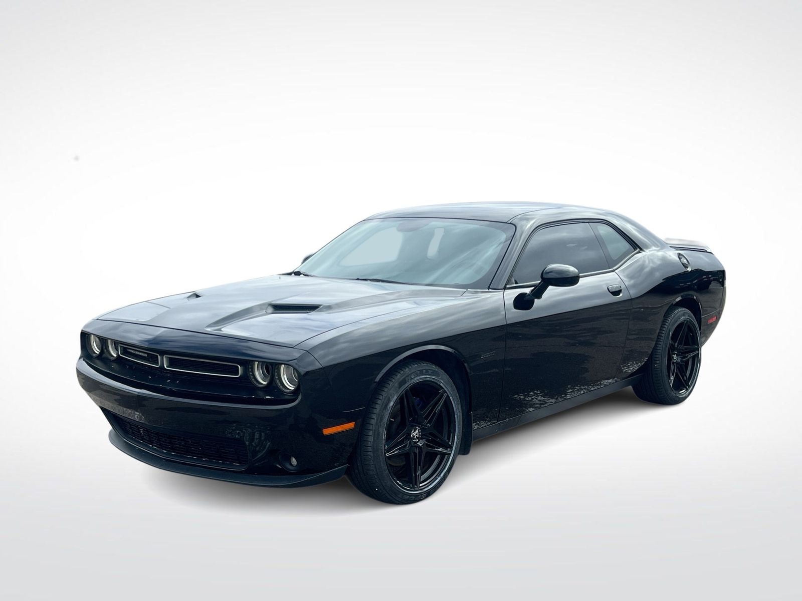 Thumbnail: 2018 Dodge Challenger - 4