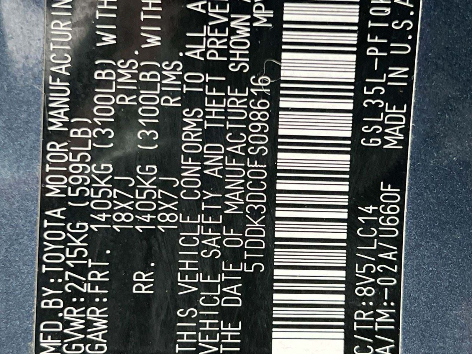 Thumbnail: 2015 Toyota Sienna - 36