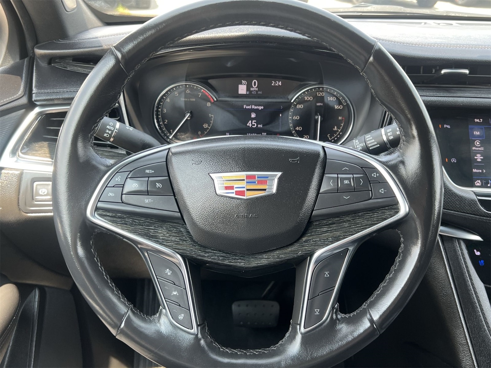 Thumbnail: 2023 Cadillac XT5 - 22