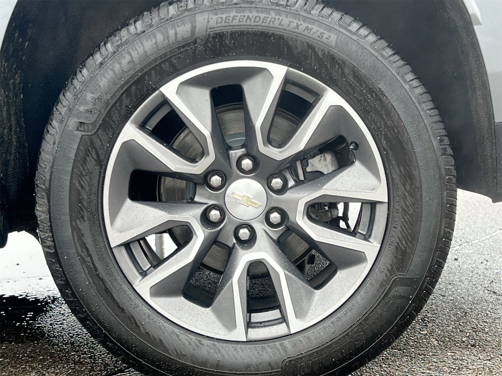 Thumbnail: 2021 Chevrolet Suburban - 14