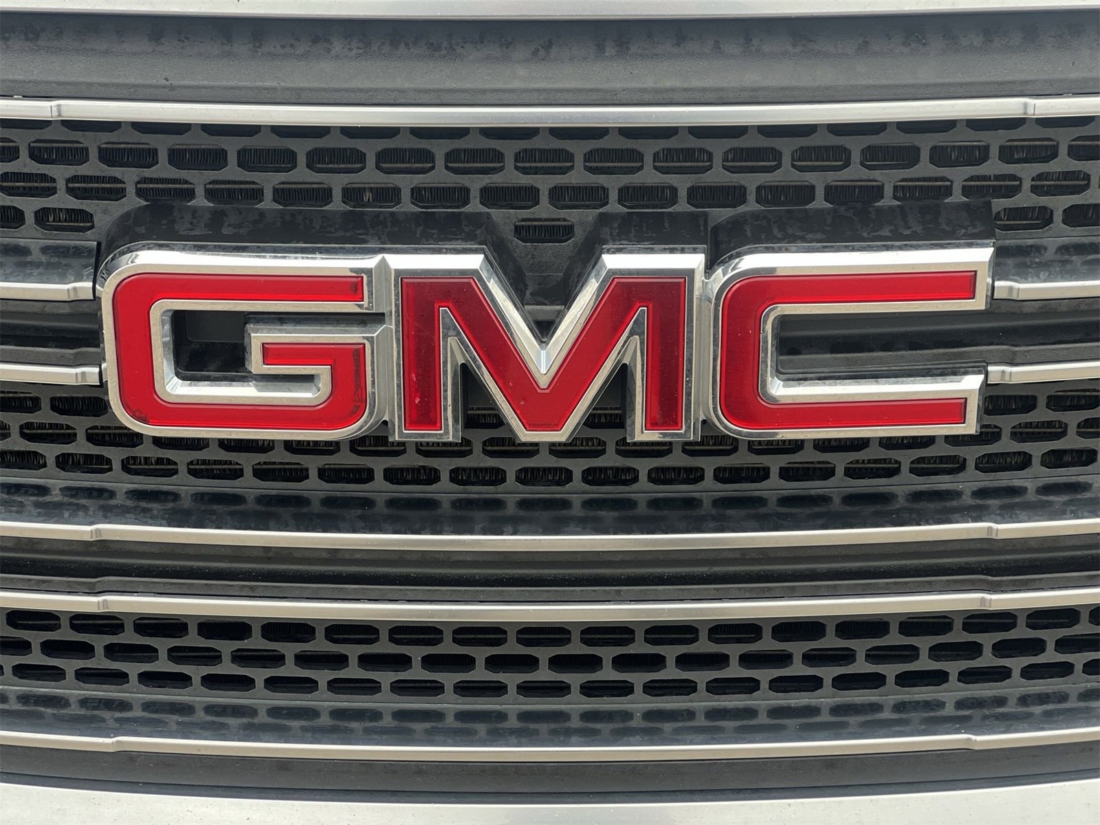 Thumbnail: 2015 GMC Acadia - 12
