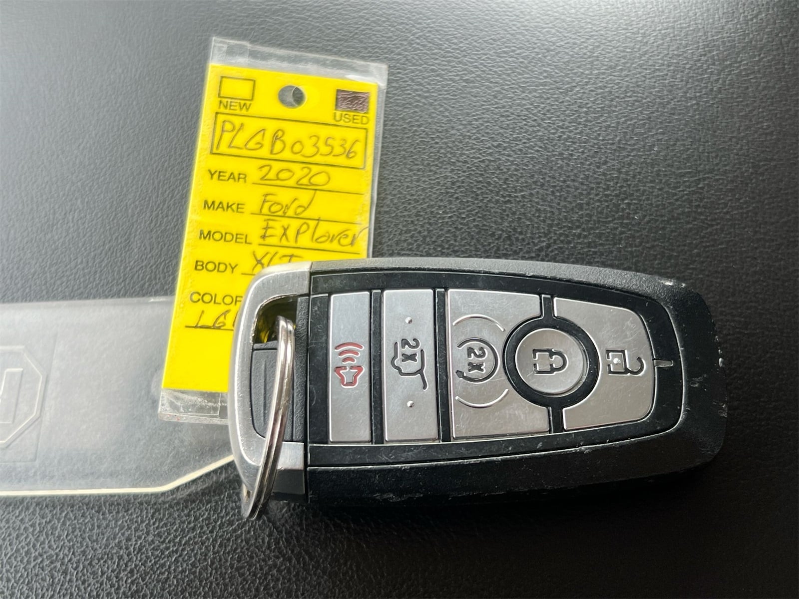 Thumbnail: 2020 Ford Explorer - 35