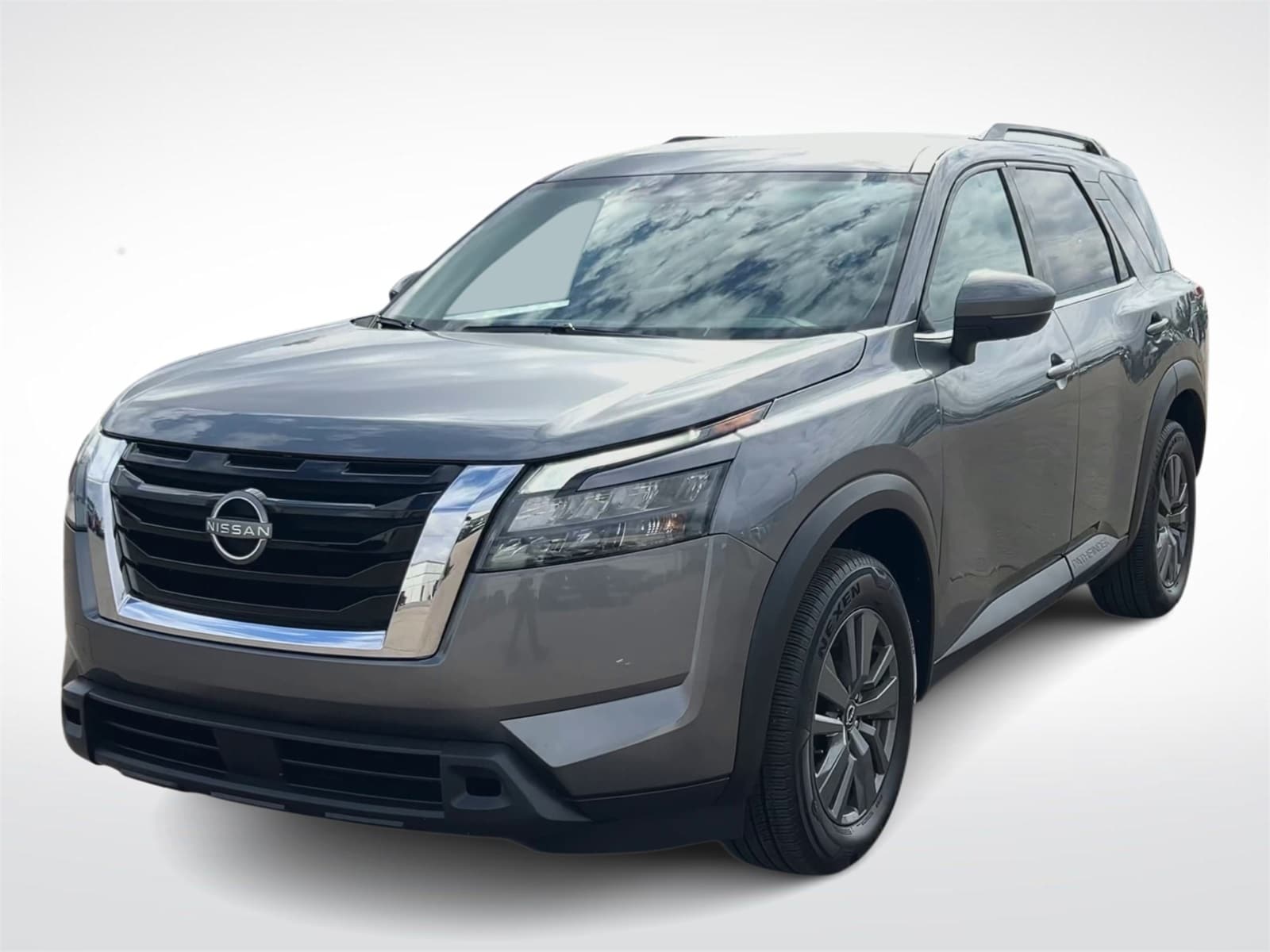 Thumbnail: 2023 Nissan Pathfinder - 4