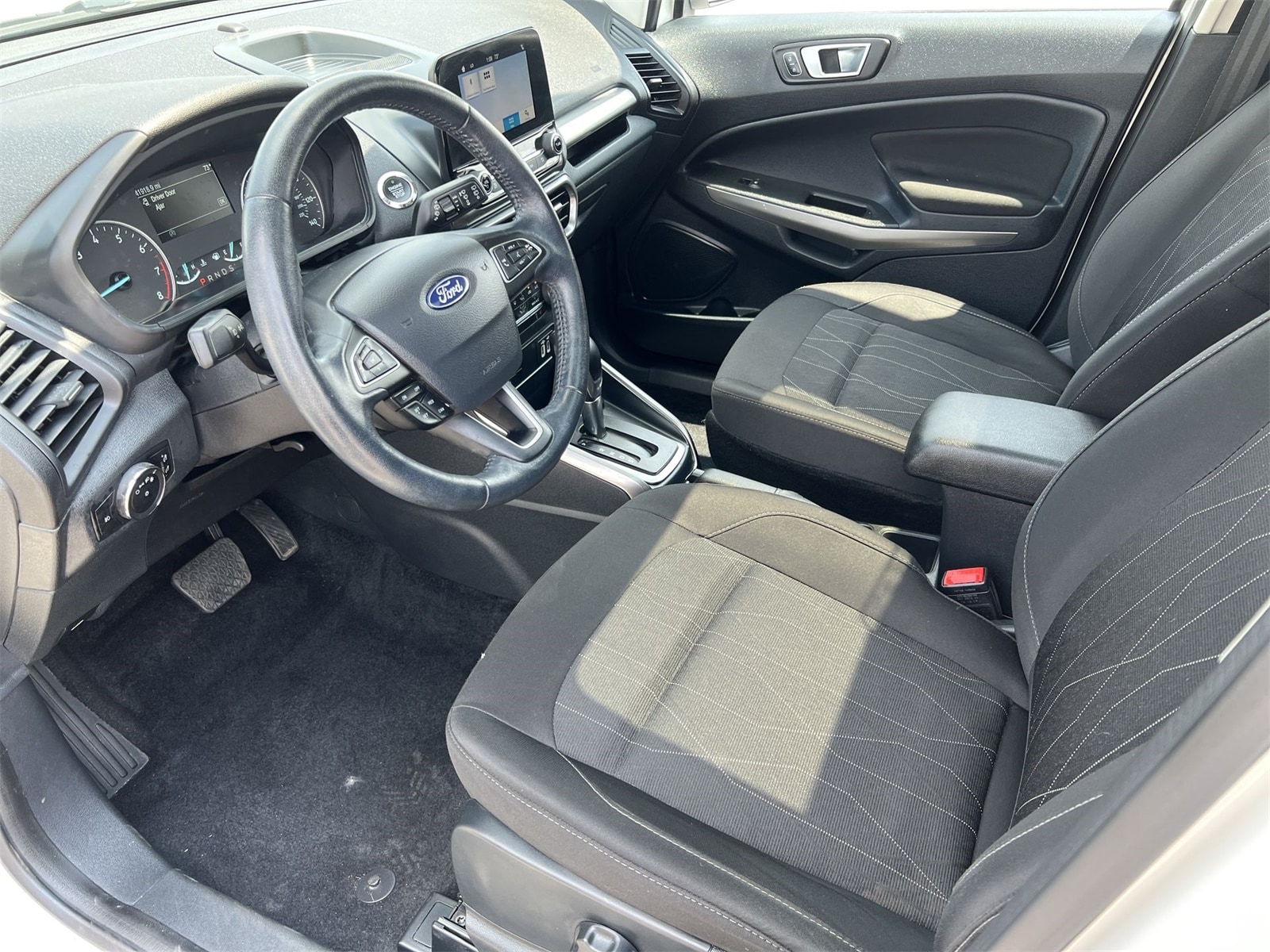 2018 Ford EcoSport SE 10