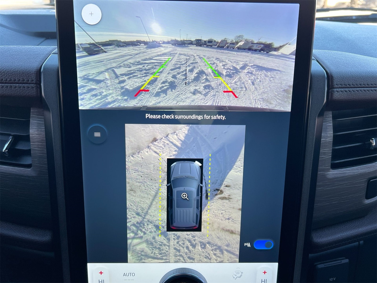 Thumbnail: 2022 Ford Expedition MAX - 28