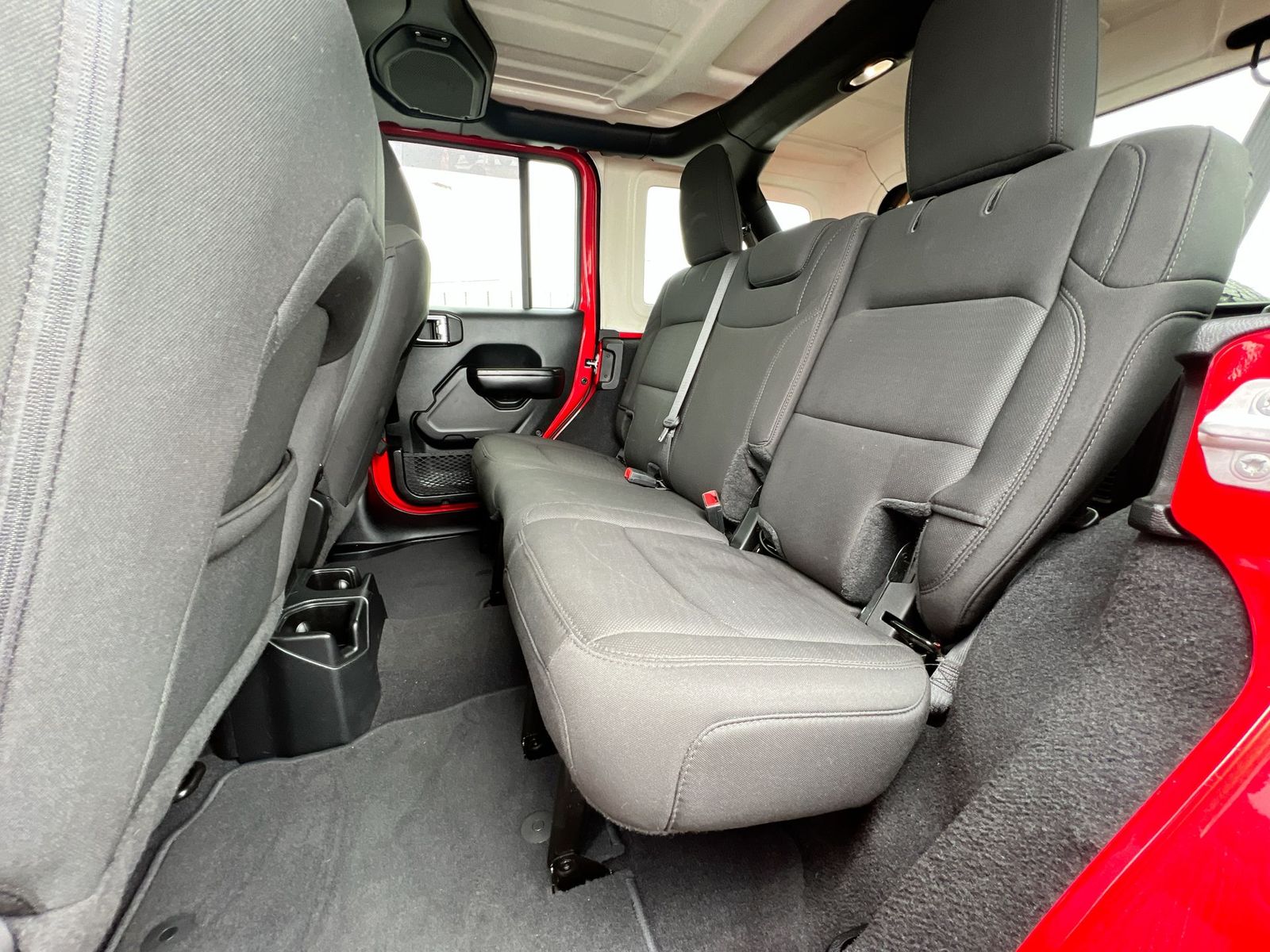 Thumbnail: 2020 Jeep Wrangler - 19