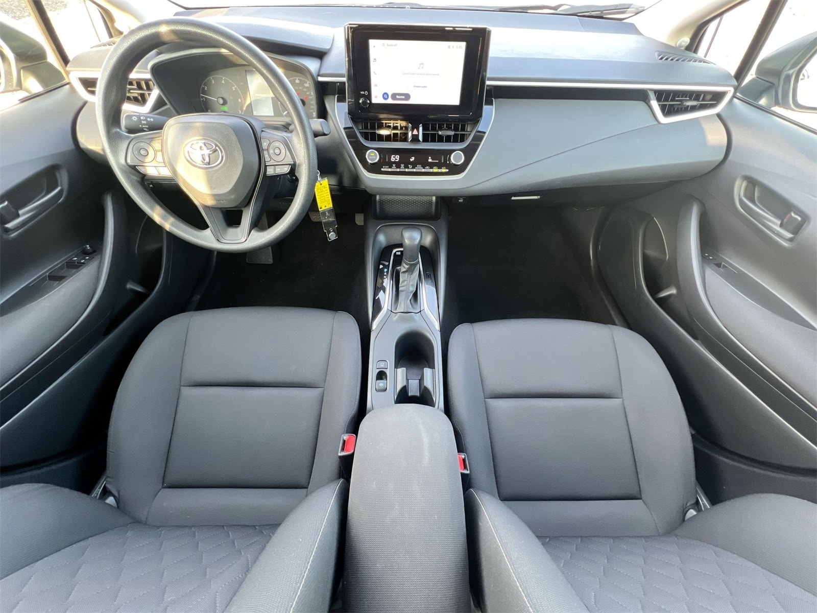 Thumbnail: 2023 Toyota Corolla - 15