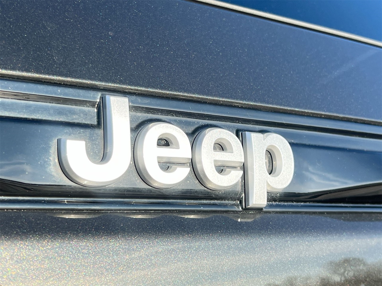 Thumbnail: 2024 Jeep Grand Cherokee - 12