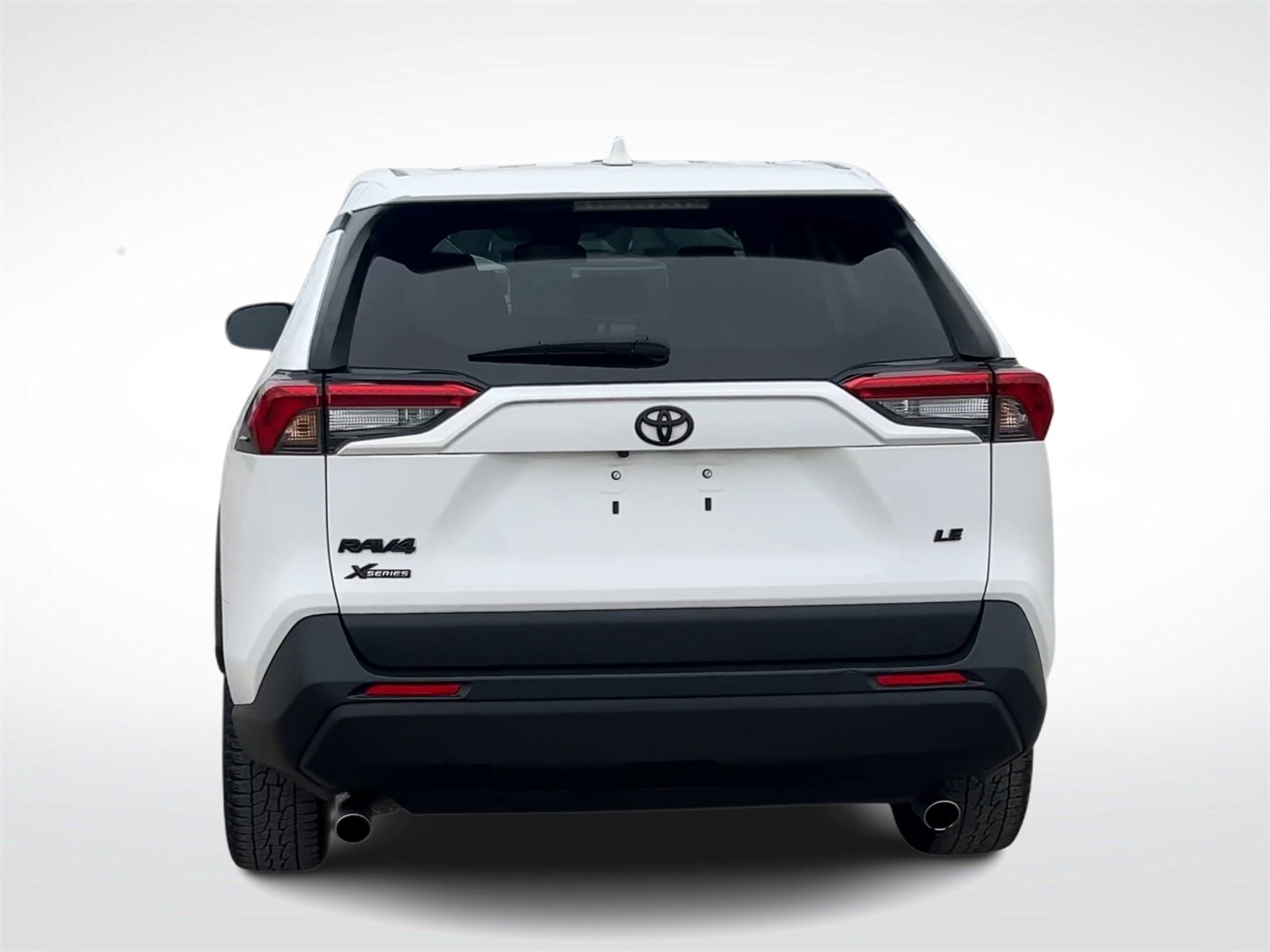 Thumbnail: 2022 Toyota RAV4 - 8