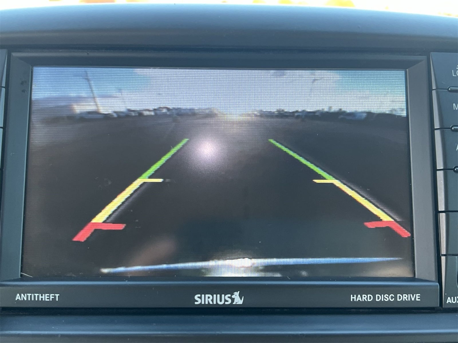 Thumbnail: 2015 Chrysler Town & Country - 26