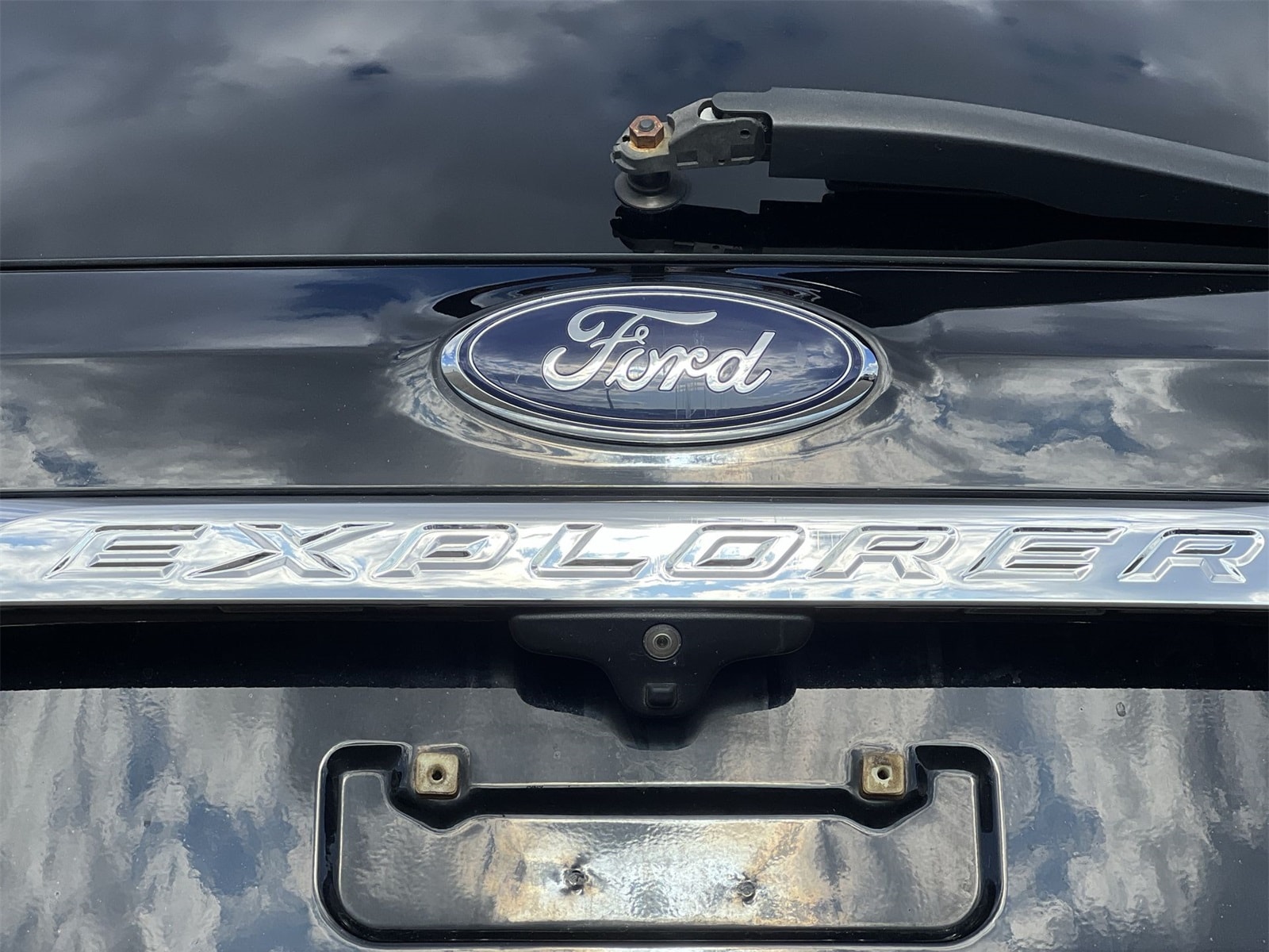 Thumbnail: 2016 Ford Explorer - 12