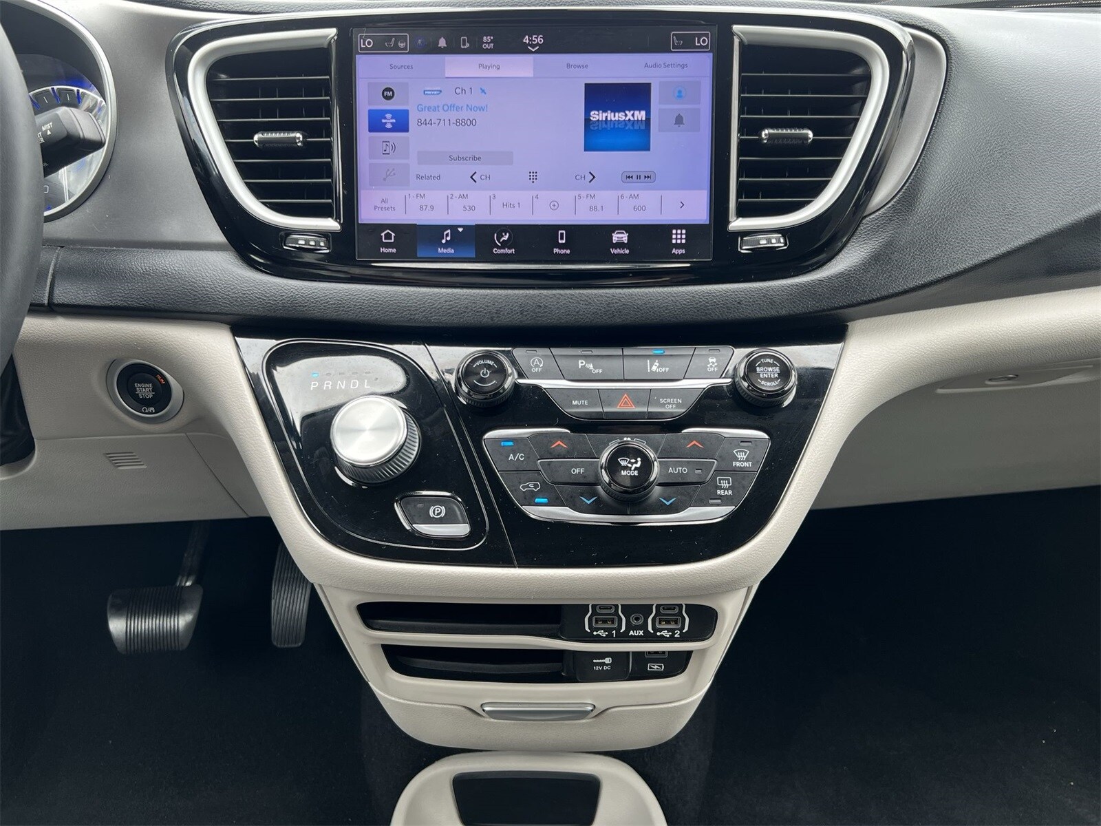 Thumbnail: 2022 Chrysler Pacifica - 28