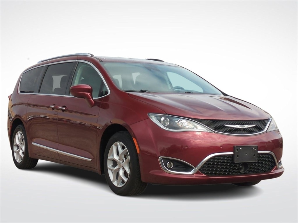 2017 Chrysler Pacifica Touring 7
