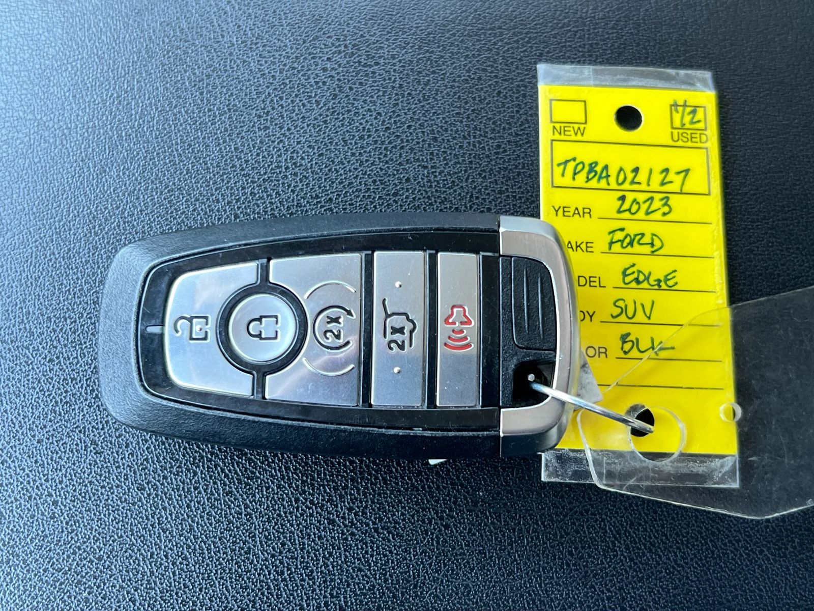 Thumbnail: 2023 Ford Edge - 35