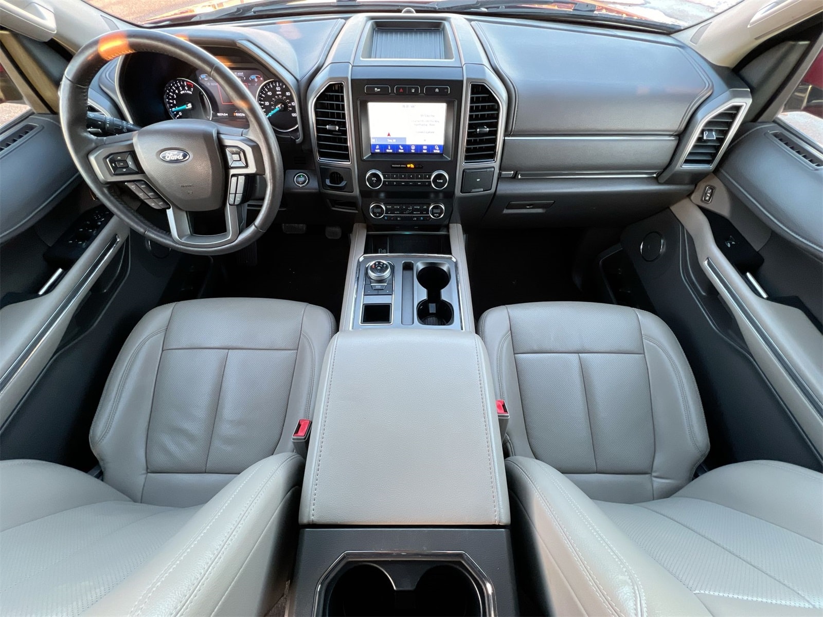 Thumbnail: 2020 Ford Expedition - 15