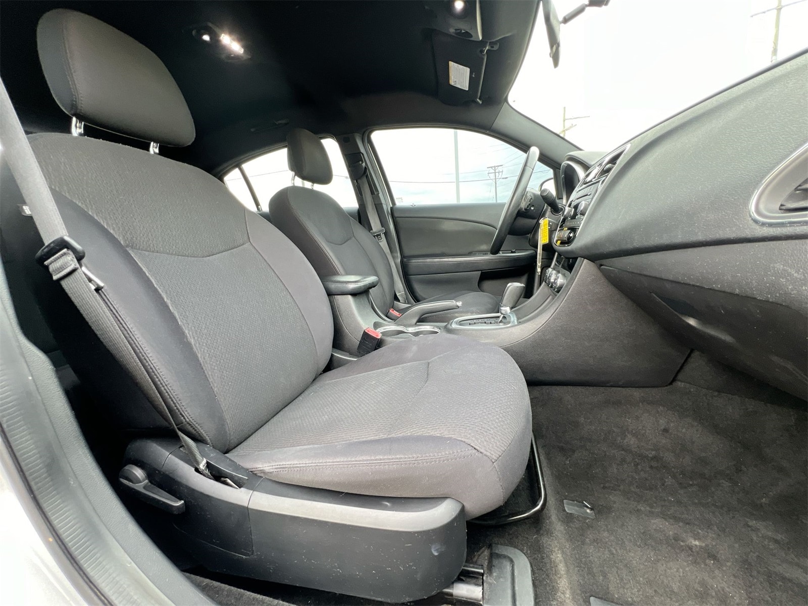 Thumbnail: 2012 Chrysler 200 - 21