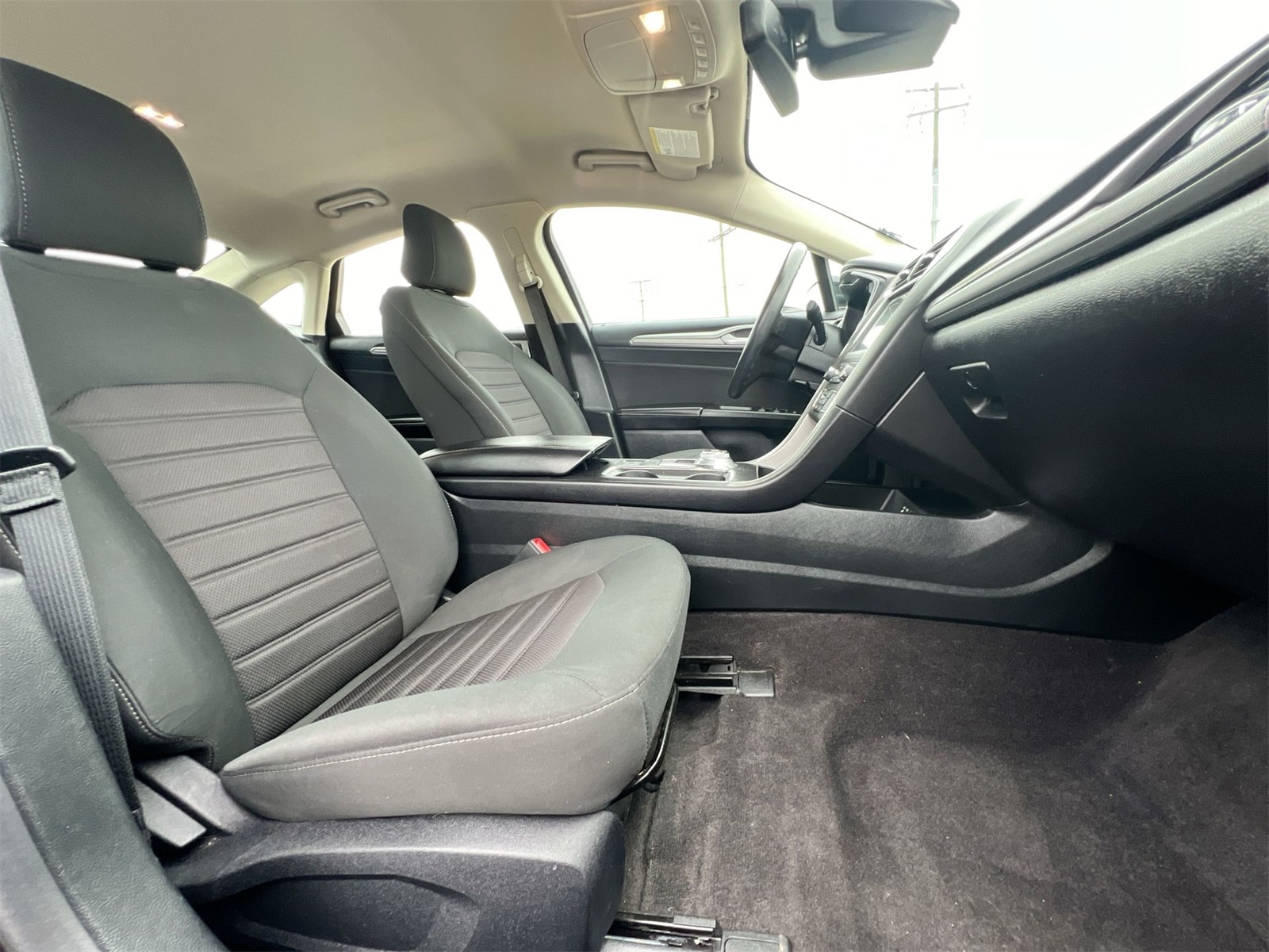 Thumbnail: 2020 Ford Fusion - 21