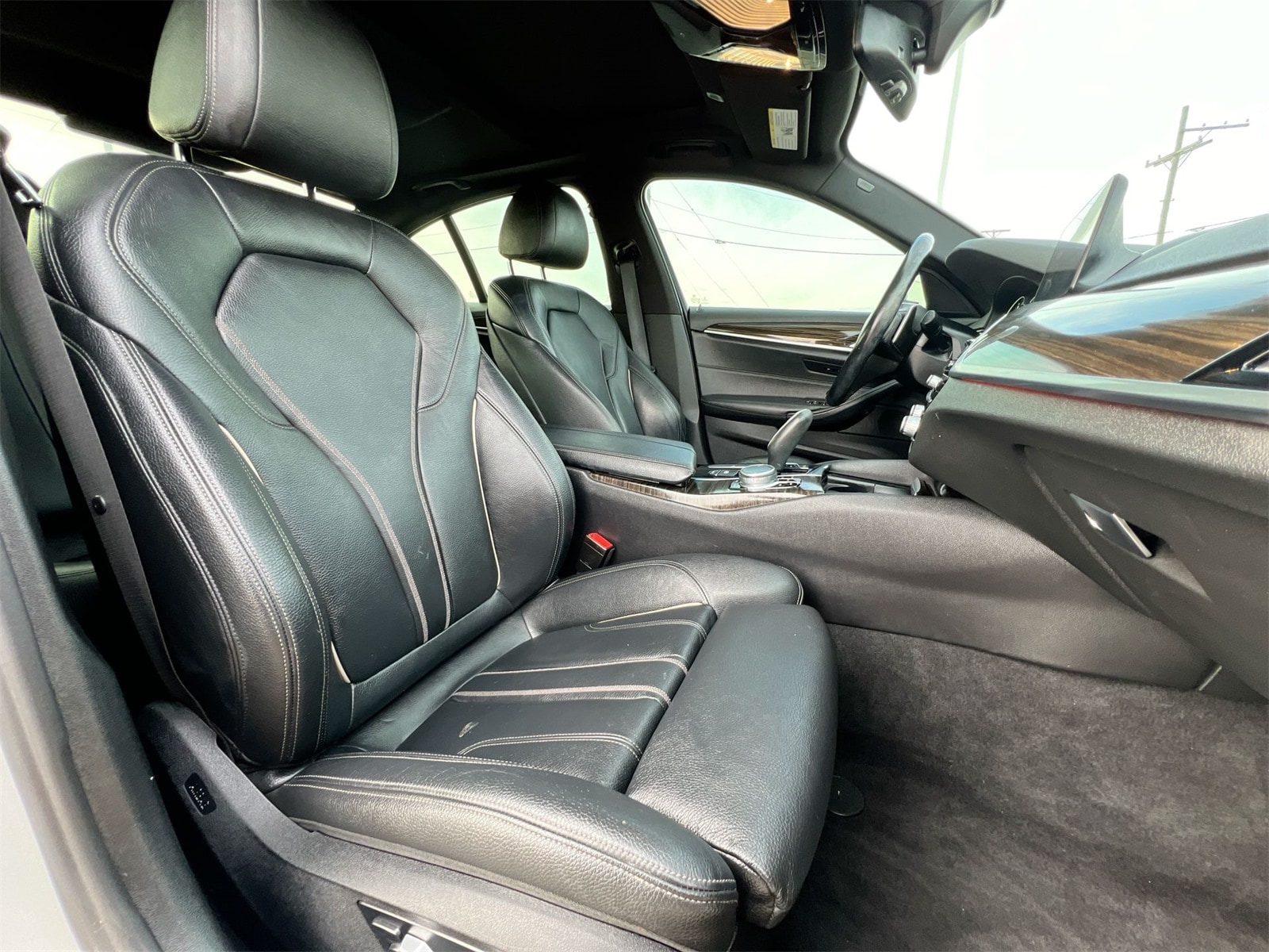 Thumbnail: 2018 BMW 5 Series - 21