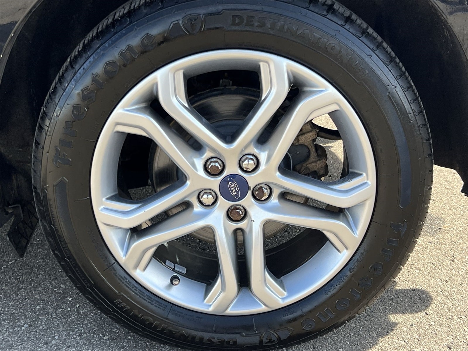 Thumbnail: 2018 Ford Edge - 14