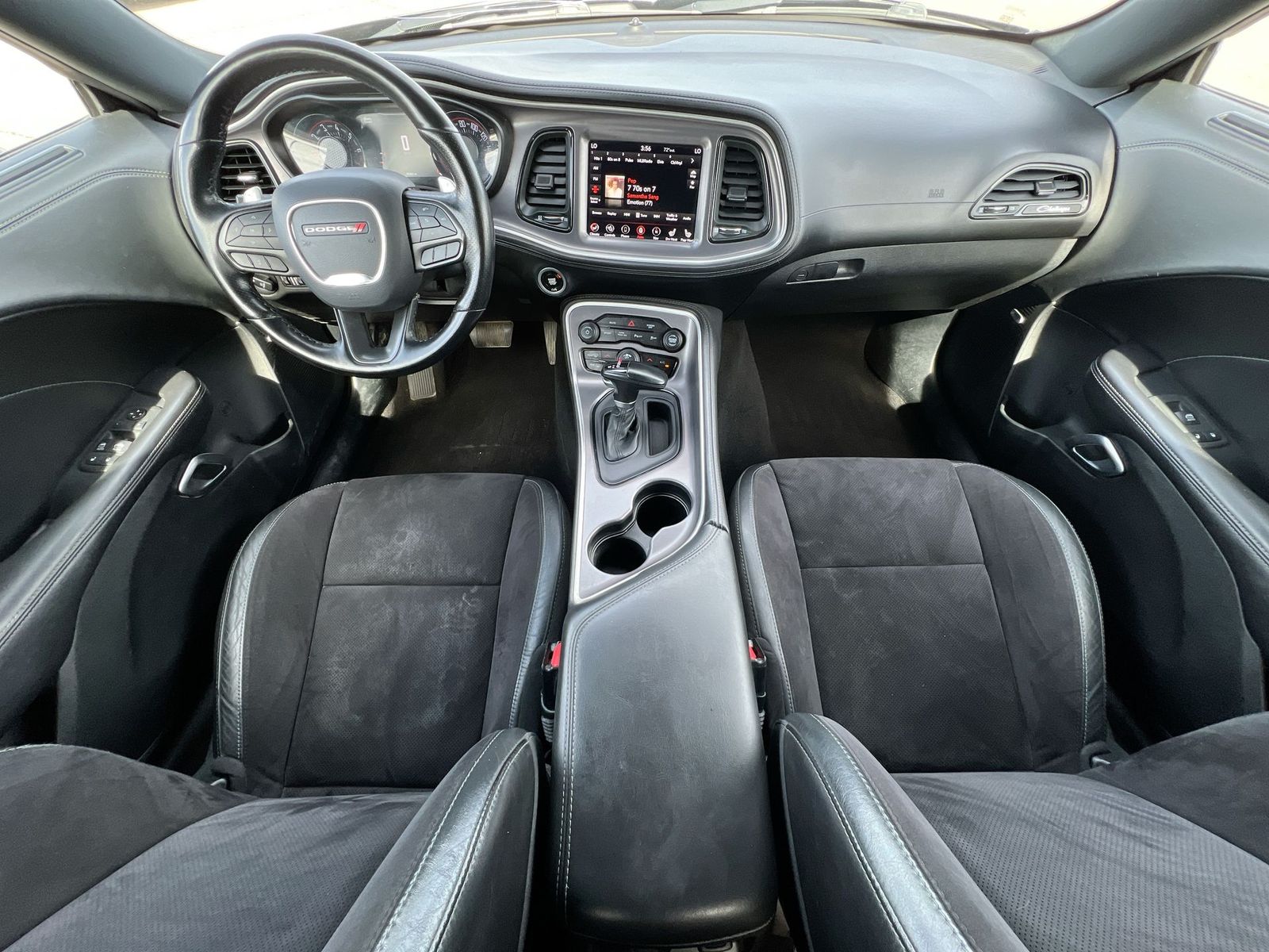 Thumbnail: 2020 Dodge Challenger - 15