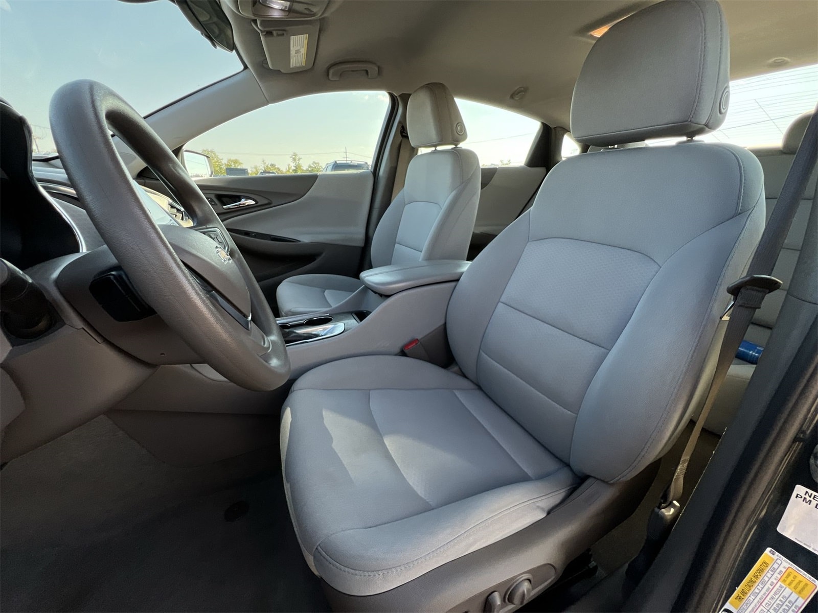 Thumbnail: 2021 Chevrolet Malibu - 16