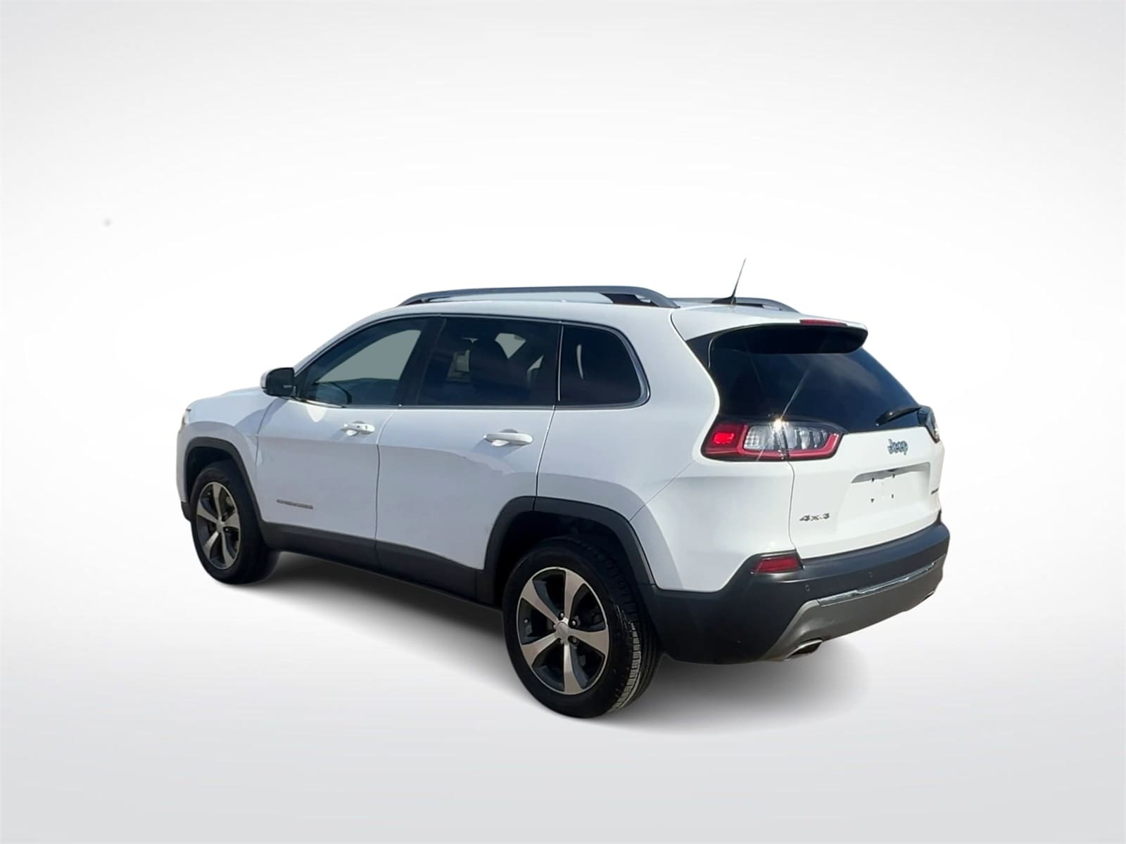 Thumbnail: 2019 Jeep Cherokee - 6