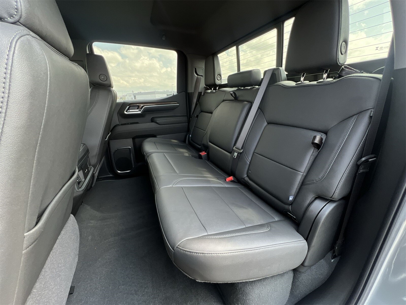 Thumbnail: 2025 Chevrolet Silverado 1500 - 20