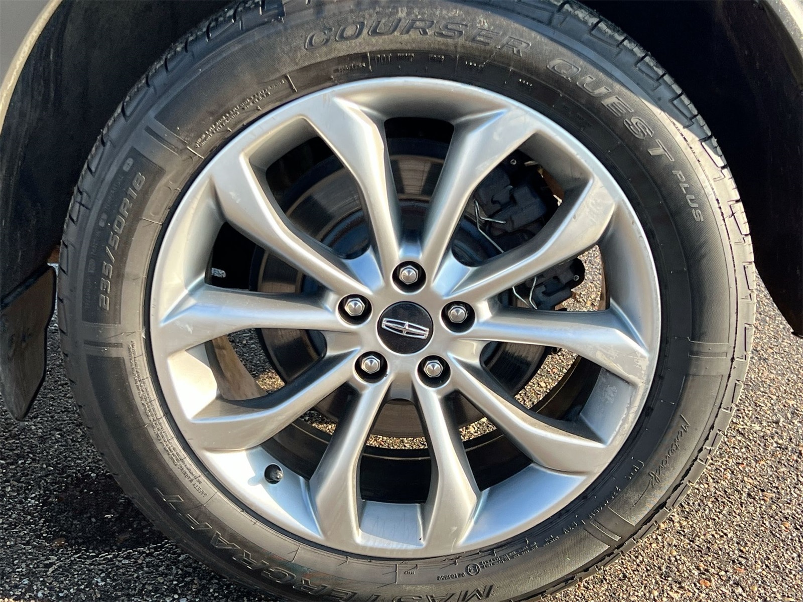 Thumbnail: 2018 Lincoln MKC - 14