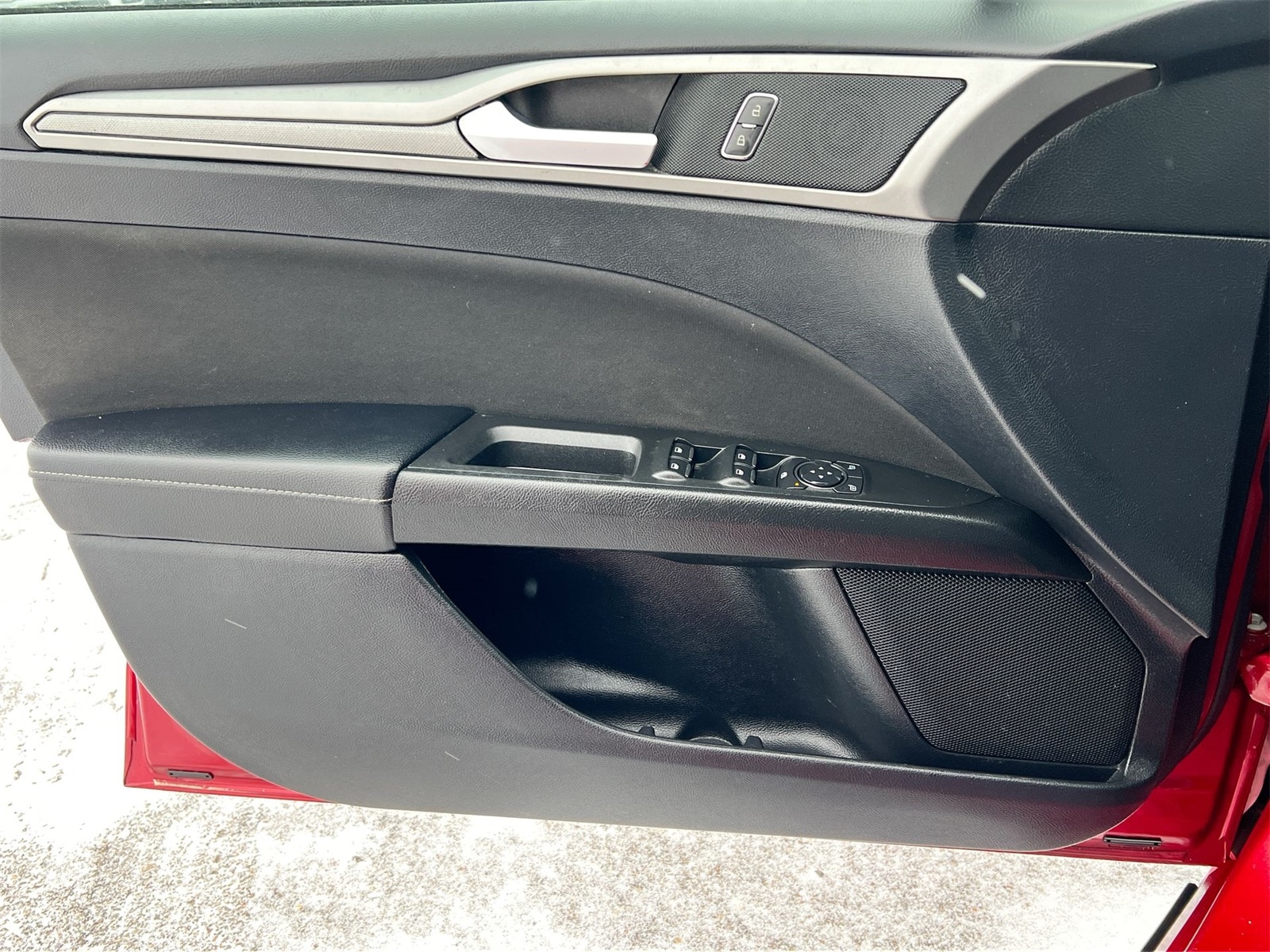 Thumbnail: 2020 Ford Fusion - 30