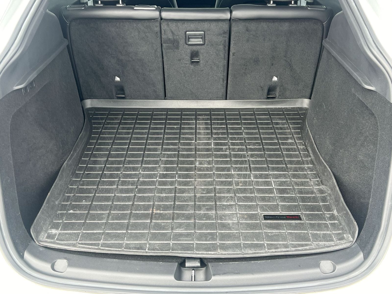 Thumbnail: 2022 Tesla Model Y - 32