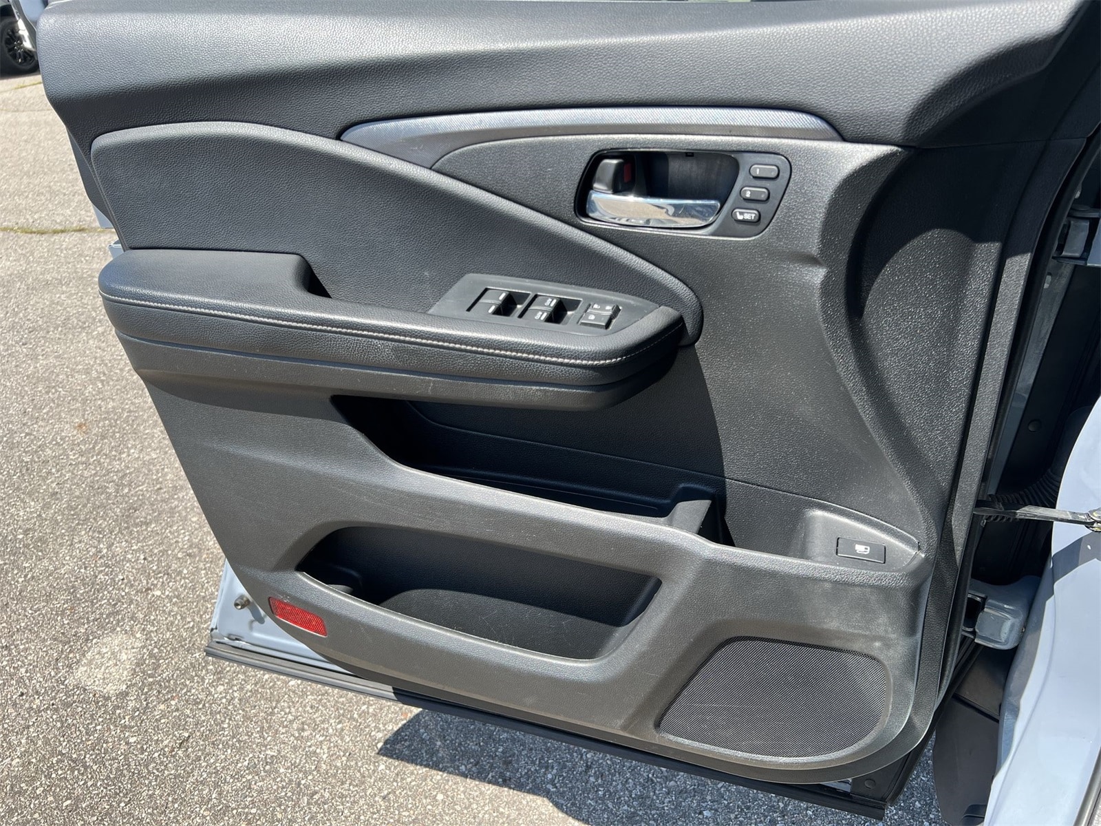 Thumbnail: 2022 Honda Ridgeline - 31