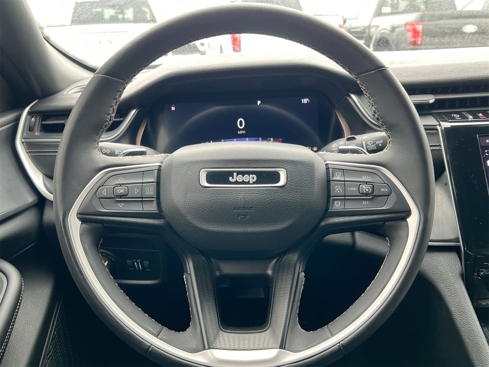 Thumbnail: 2023 Jeep Grand Cherokee - 22