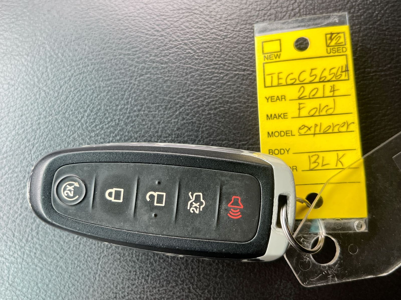 Thumbnail: 2014 Ford Explorer - 35