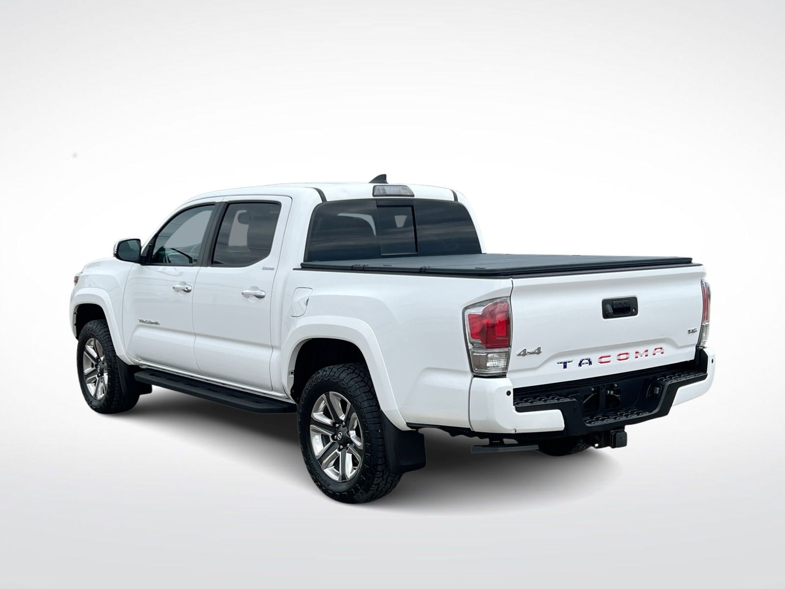 Thumbnail: 2019 Toyota Tacoma - 6