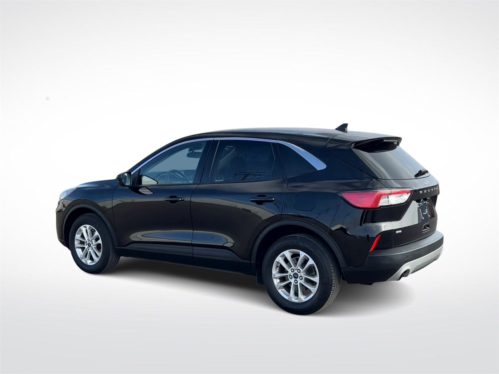 Thumbnail: 2021 Ford Escape - 6