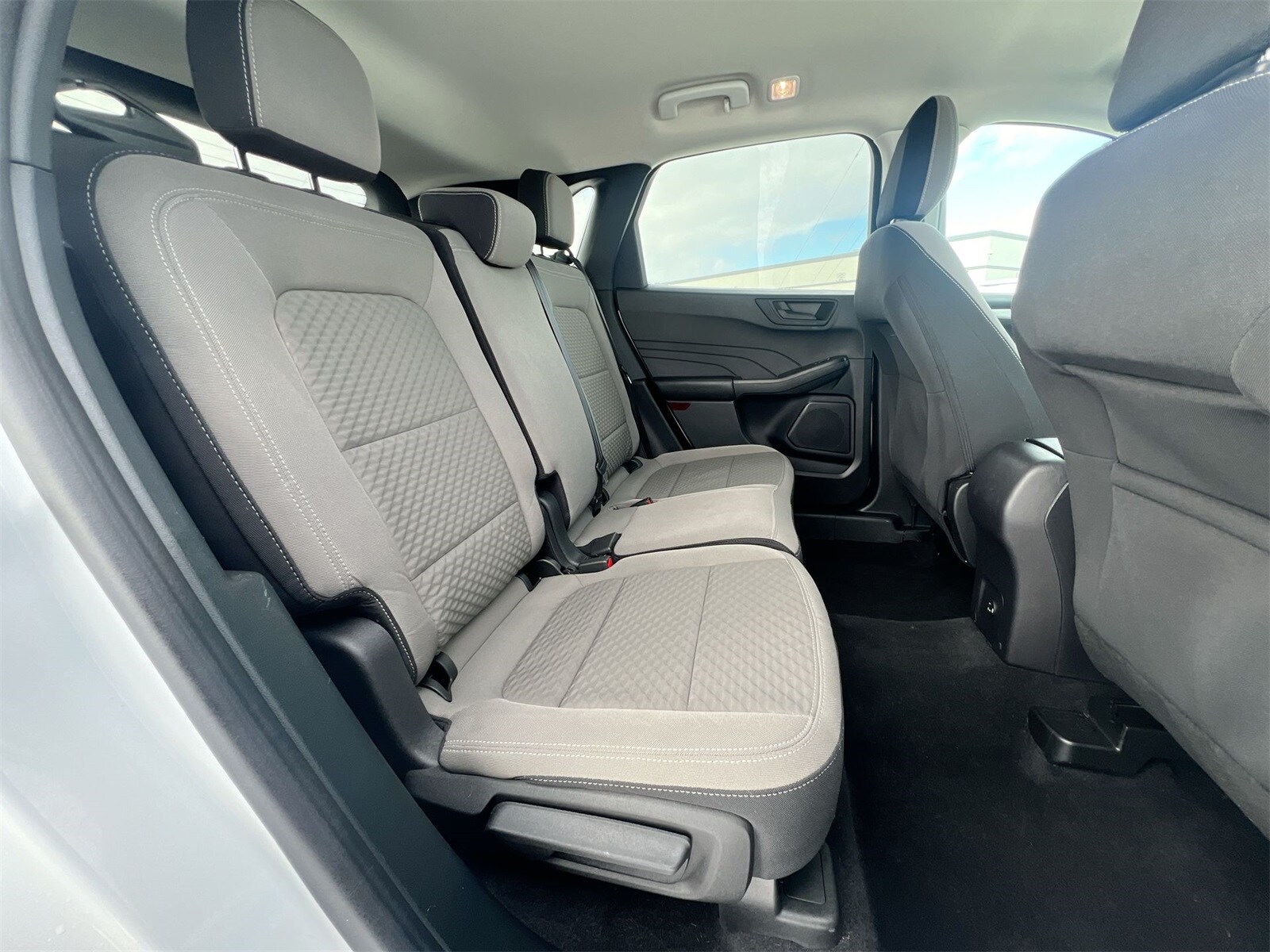 Thumbnail: 2022 Ford Escape - 20