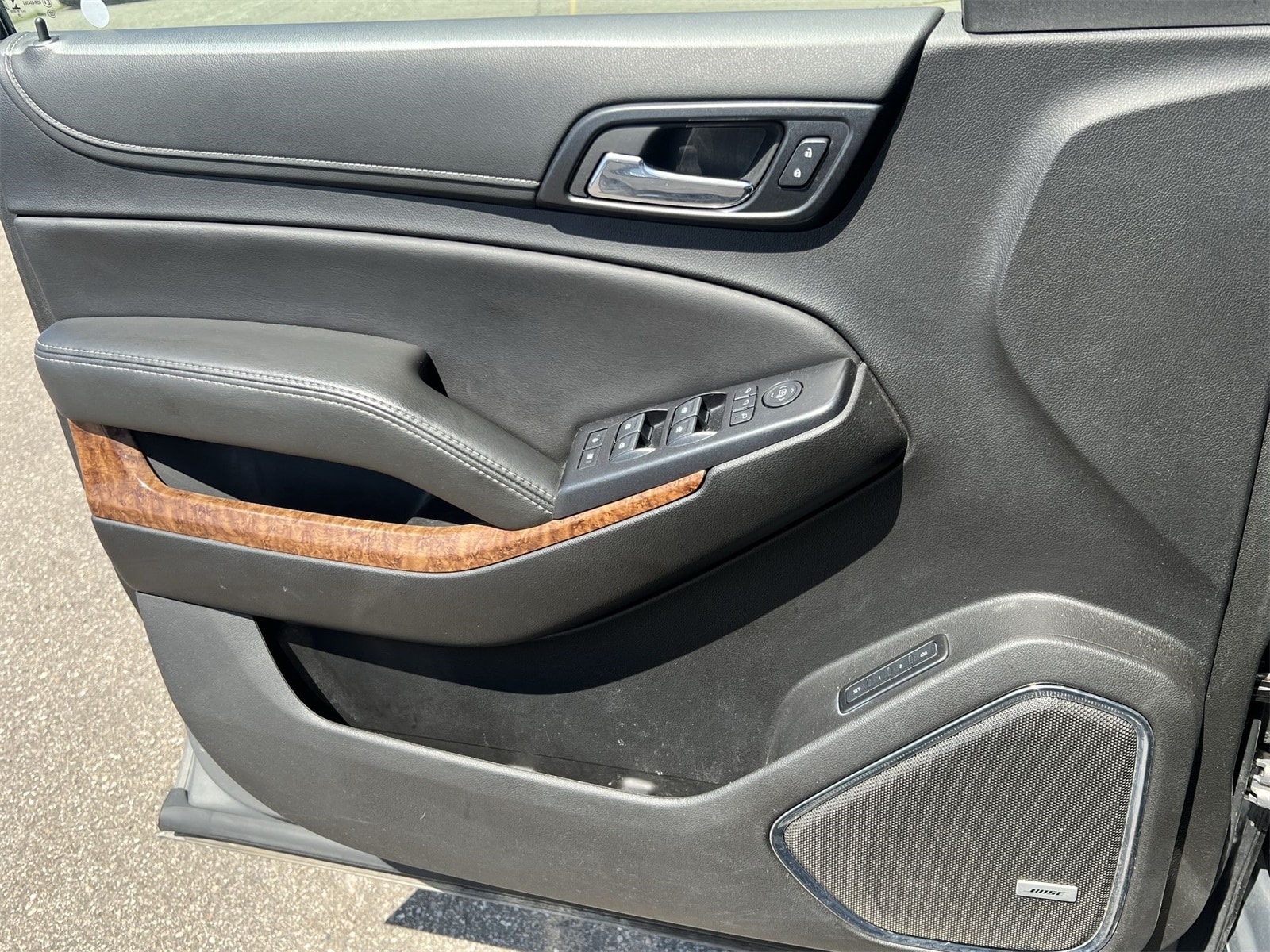 Thumbnail: 2019 Chevrolet Suburban - 30